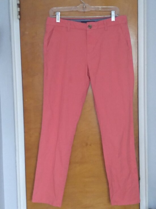 Tommy Hilfiger Pants - Tommy Hilfiger Chinos - Size 6